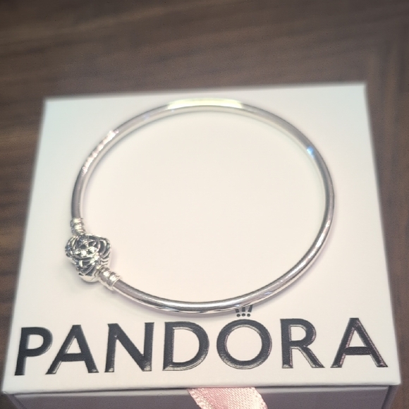 Pandora Silver Bangle Bracelet Sleek Design - Picture 1 of 3